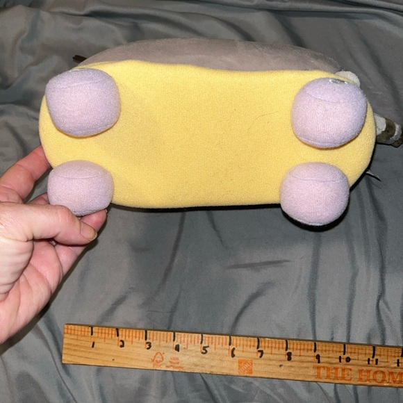 Pusheen the cat .cat on a skateboard 2018 Barnes and noble - Picture 7 of 7